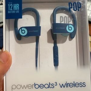 Powerbeats 3